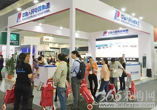 人民电器亮相上海国际电力设备及技术展览会