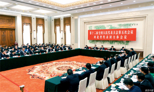 3月7日，北京，第十二届全国人民代表大会第五次会议河北代表团全体会议开幕。