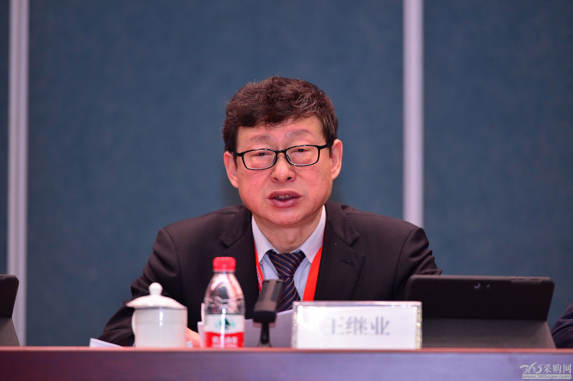 中国电科院第八届职工代表大会第一次会议暨2022年工作会议召开