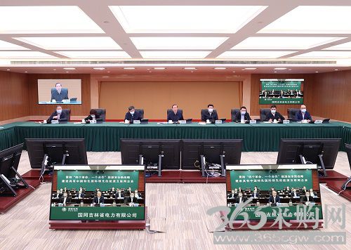 坚持人民至上弘扬伟大抗疫精神</p><p>　　从严从紧落实疫情防控各项措施