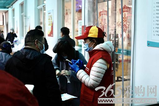 青春“明灯”闪耀在战疫保电一线