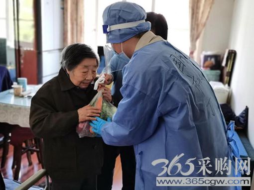 青春“明灯”闪耀在战疫保电一线