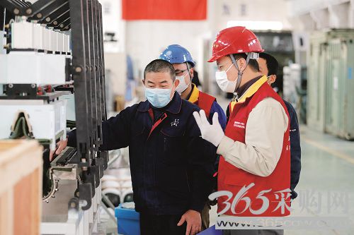 国务院国资委综合集中督促指导组到国家电网公司调研<p>充分肯定公司“稳增长、防风险、促改革、强党建”工作