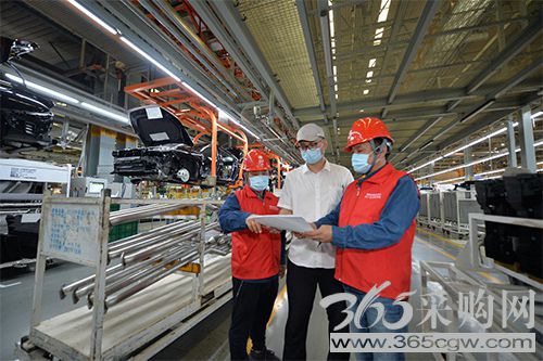 超常举措超常力度全力服务稳经济 更高站位更强担当更大作为抓落实