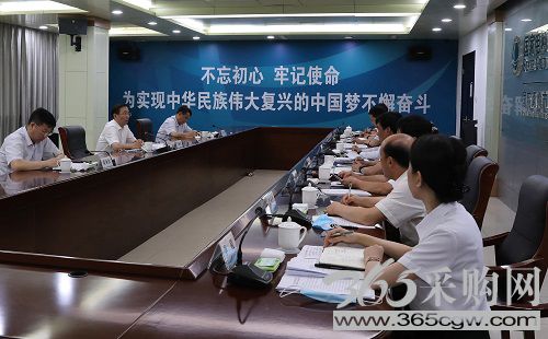 夯实基层基础扛牢电力保供责任</p><p>　　确保有力有序安全平稳迎峰度夏