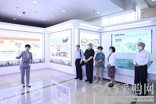发扬优良传统永远听党话跟党走<p>勇担时代重任加快一体四翼发展