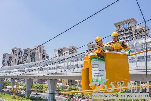 讲政治强安全保供电稳增长促转型<p>咬定目标不放松持续攻坚再向前