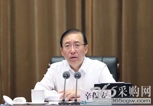 扩投资稳增长全面推进重大项目规划建设</p><p>　　保供电强安全提升能源资源供应保障能力