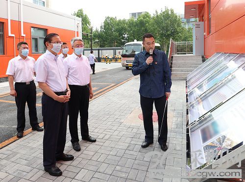 加大力度加快进度推进工程建设</p><p>　　更强担当更实措施保障电力供应