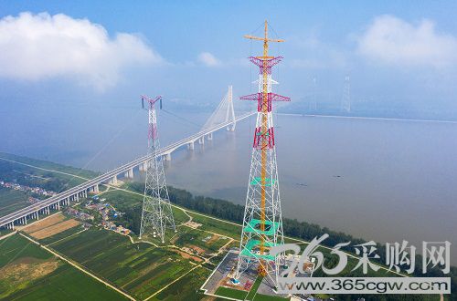 充分发挥“大国重器”作用 重大项目建设跑出“加速度”
