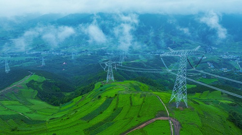 锚定目标高标准构建新型电力系统</p><p> 携手奋进高质量建设技术创新联盟