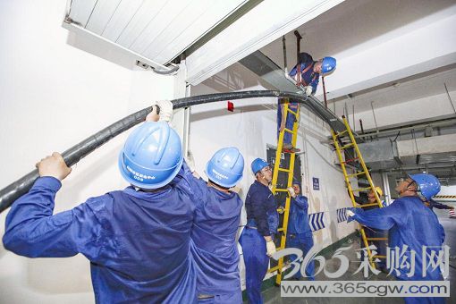 政企携手攻坚克难迎峰度夏保供电 扛牢责任继续奋战全面打赢攻坚战