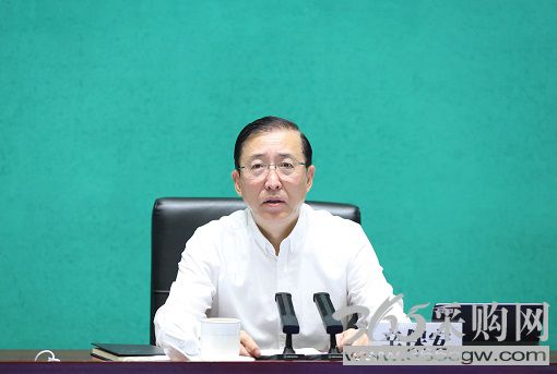 稳字当头标本兼治确保安全稳定局面<br>高标站位担当作为营造美好和谐环境