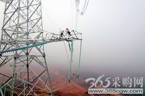 以学习贯彻党的二十大精神为强大动力<p>推动高质量发展服务区域协调发展战略