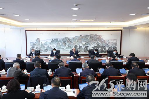 公司党组学习贯彻习近平总书记近期重要讲话精神