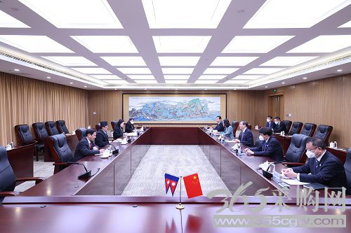 辛保安董事长与尼泊尔驻华大使施雷斯塔会谈