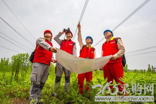 旗帜领航向 融合促发展