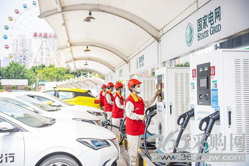 辛保安董事长在重庆与央企携手合作落实成渝地区双城经济圈建设国家战略共建现代化新重庆座谈会上发言