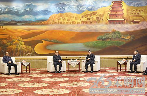 加快能源电力绿色转型发展<BR>推进中国式现代化甘肃实践