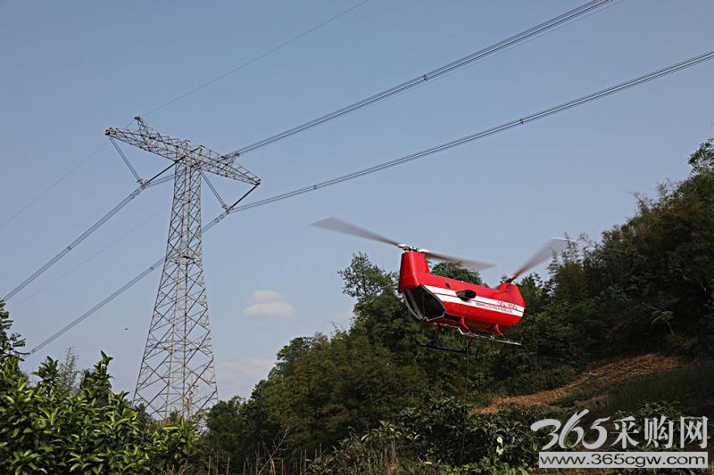 大载重无人直升机国内首次应用于电网物资运输
