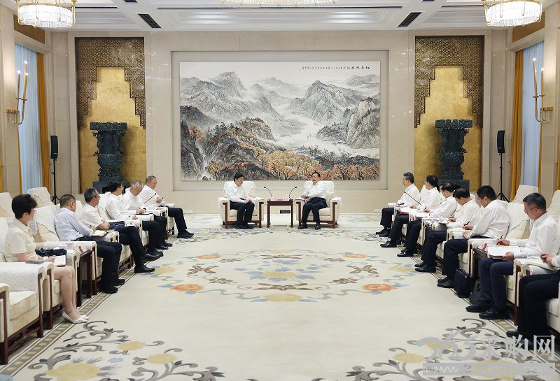 国家电网与湖北省委省政府举行会谈
