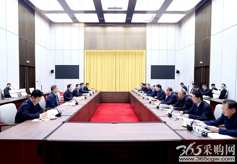 张智刚董事长与山东省省长周乃翔举行会谈